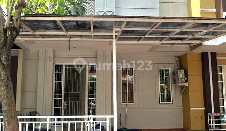 For Sale / Quick Sale 2-Storey House, Ready to Occupy, and Strategic Location in Malibu Village, Gading Serpong, Pagedangan, Tangerang, Banten