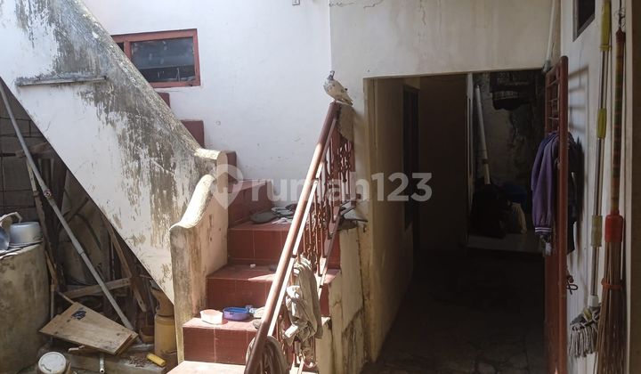 Wts / Dijual Cepat Rumah dengan Lokasi yang Sangat Strategis dan Siap Huni di Jalan Gejayan, Condongcatur, Jogjakarta, Jawa Tengah 2