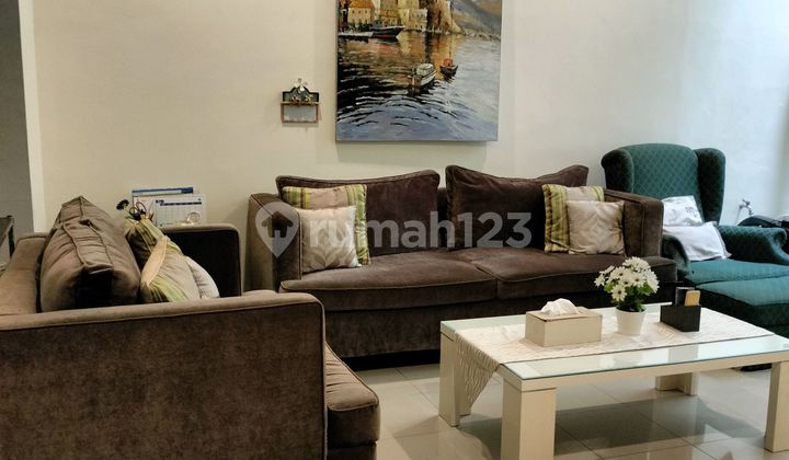 Rumah Asri Terawat 1,5 Lantai Taman Permata Buana 2