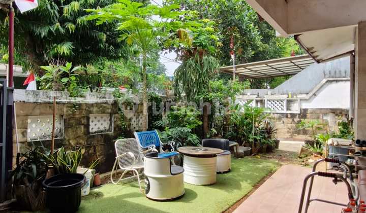 Rumah jual Unfurnished SHM Kebayoran Baru, Jakarta Selatan