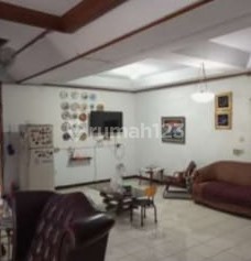Dijual Rumah 2 Kavling Lokasi Strategis Hunian  1