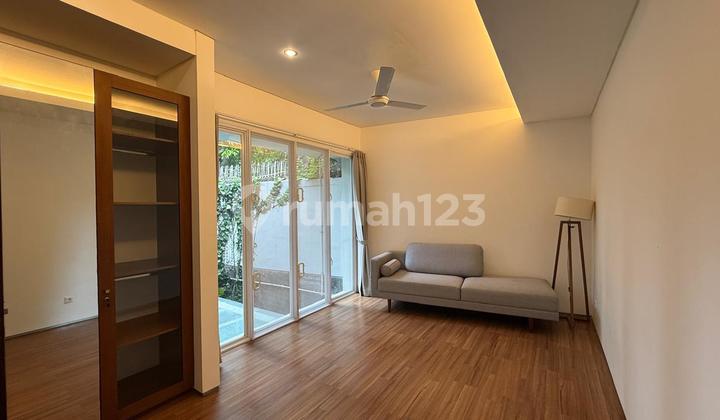 Siap Huni, Rumah Senopati Jakarta Selatan Siap Huni, Rumah Senopati Jakarta Selatan