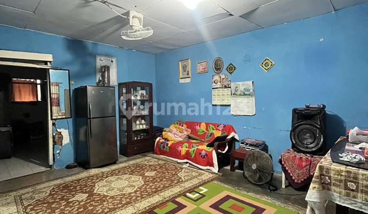 Rumah Unfurnished Hitung Tanah Daerah Pasar Minggu