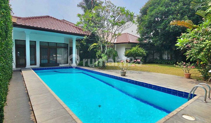 Rumah Semi Furnished Pejaten, Jakarta Selatan