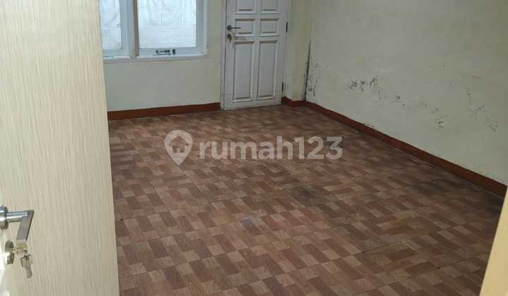 Rumah sewa unfurnished menteng, Jakarta pusat 2