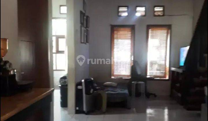 Dijual Rumah 2 Lantai di Banjar Wijaya Unfurnished 1