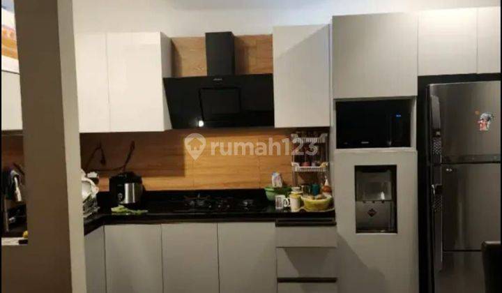 Dijual Rumah 2 Lantai Cluster Cemara di Banjar Wijaya Semi Furnished  1