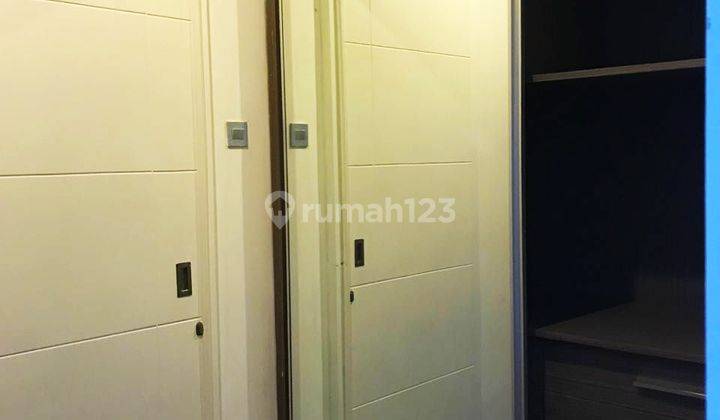 Djual Rumah Baguss 2 Lantai Semi Furnished di Pondok Pinang 2