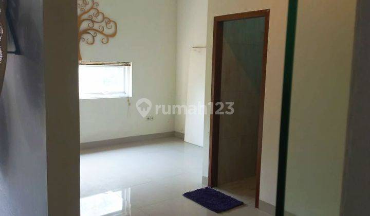 Dijual Kantor 2 Lantai Sudah Renovasi Sangat Estetik, Dekat Bintaro City  2