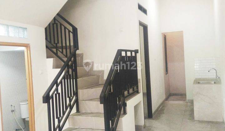 Dijual Rumah Bagus 2 Lantai di Poris Tangerang 1