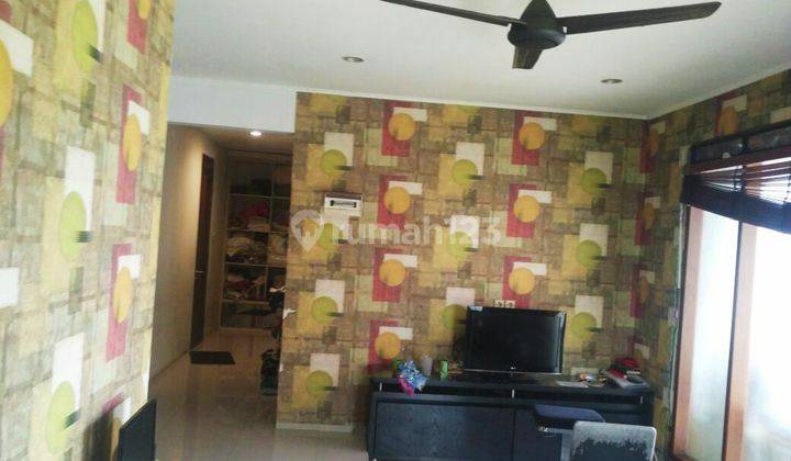 Dijual Murah Bu Rumah Bintaro Sek 5 Dekat Stan 2 Lt Bagus 2