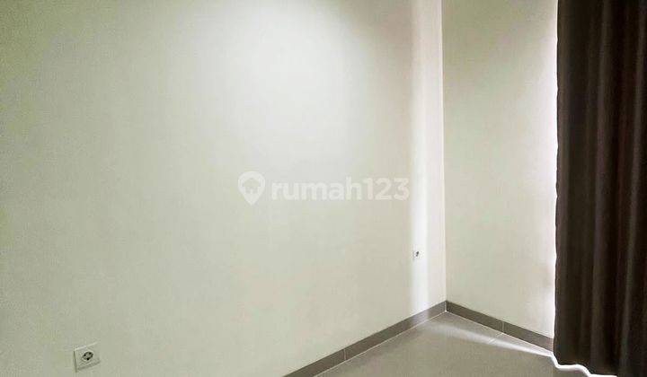 Dijual Rumah 2 Lantai di Gading Serpong Dekat Scientia Square 2