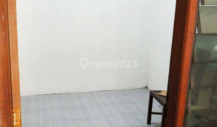 Dijual Murah Rumah Cipondoh 1,5 Lantai Dekat Sekolah,jalan Utama 2