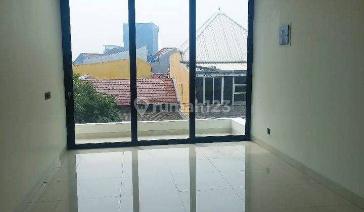 Jual Cepat Rumah Medang Lestari 2,5 Lt Sudah Renov Dekat Gading Serpong 1