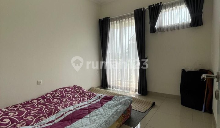 Rumah 2 Lt Di Summarecon Bandung 2