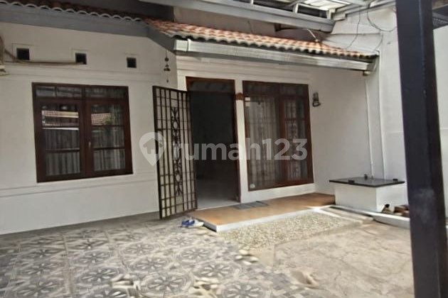 Ready to Occupy House in Taman Kopo Indah 3