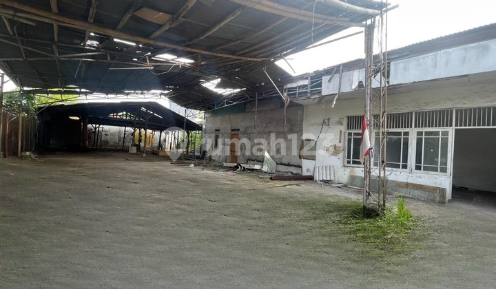 768 FOR RENT 1-STORY SHOPHOUSE SUITABLE FOR WAREHOUSE OR BUSINESS 2