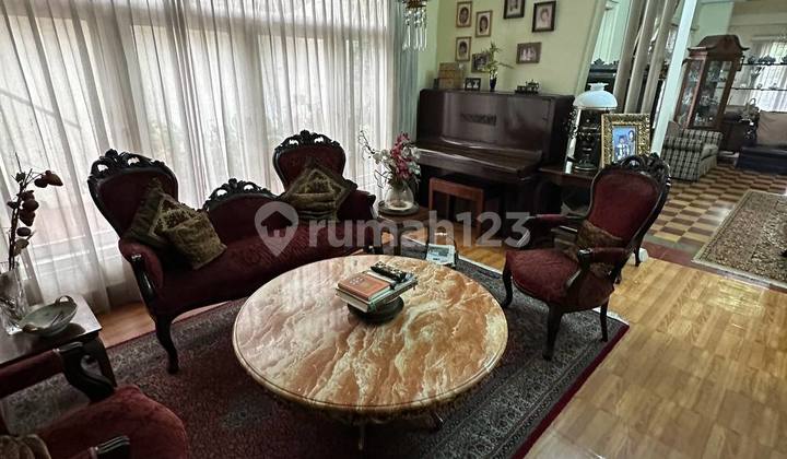 LM105 DIJUAL RUMAH VINTAGE MENTENG ASRI DEKAT TAMAN SUROPATI 1