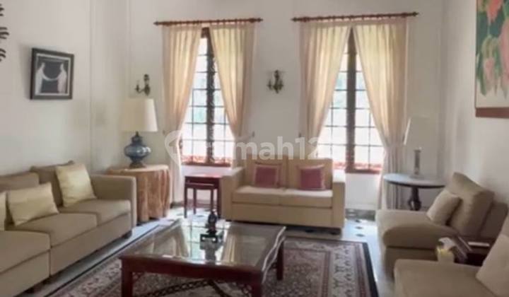 309 DIJUAL TURUN HARGA RUMAH MENTENG AREA BAGUS HOEK PARKIR LUAS