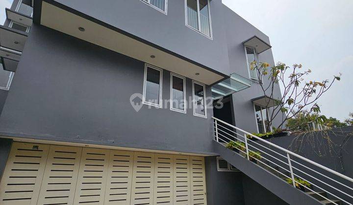 Disewakan Rumah Siap Huni Daerah Senopati 2