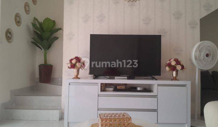 Dijual Rumah Lavon Swancity Furnished Sudah SHM 2