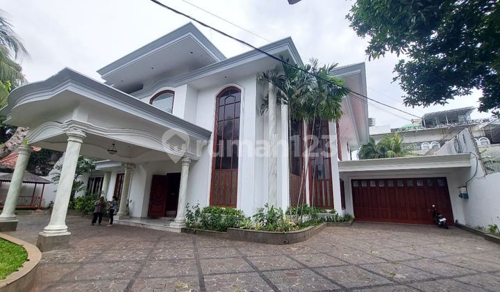 593 Disewakan Rumah Mewah Menteng Eksklusif untuk Residence 593 Disewakan Rumah Mewah Menteng Eksklusif untuk Residence