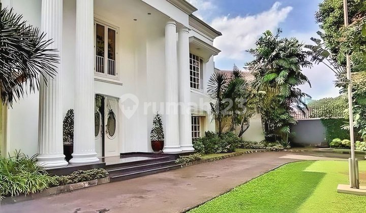 AIS-DIJUAL LUXURIOUS HOUSE SENOPATI AREA CBD ELITE STRATEGIS