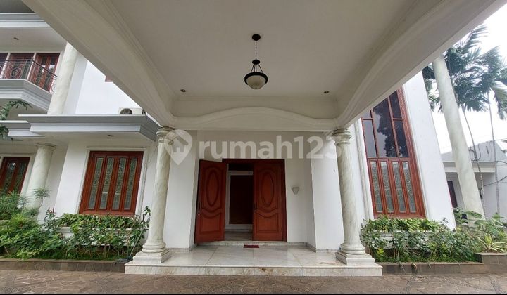 593 Disewakan Rumah Mewah Menteng Eksklusif untuk Residence 2