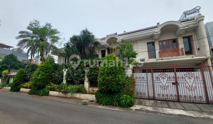 687 DIJUAL RUMAH BARU KAWASAN ELITE PONDOK INDAH DEKAT AKSES TOLL