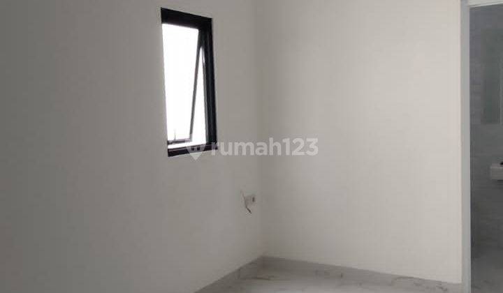 Rumah Baru di Taman Villa Meruya 2 Lantai 2