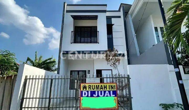 RUMAH 2 LANTAI BANGUNAN BARU HARGA MURAH GREEN GARDEN 1