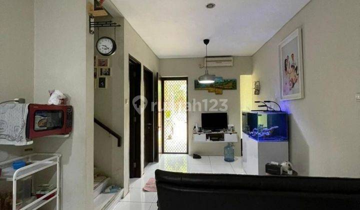 Rumah Nyaman Rapi Semi Furnished Cluster Puri Botanical 1