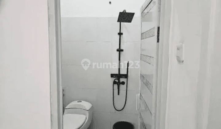 Disewakan Rumah Di Jl. Sa'abah Raya Meruya Selatan 1