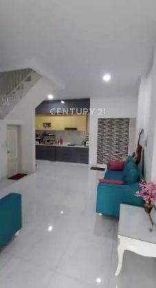 Dijual Rumah 3 Lantai Di Tanjung Duren Jakarta Barat 2