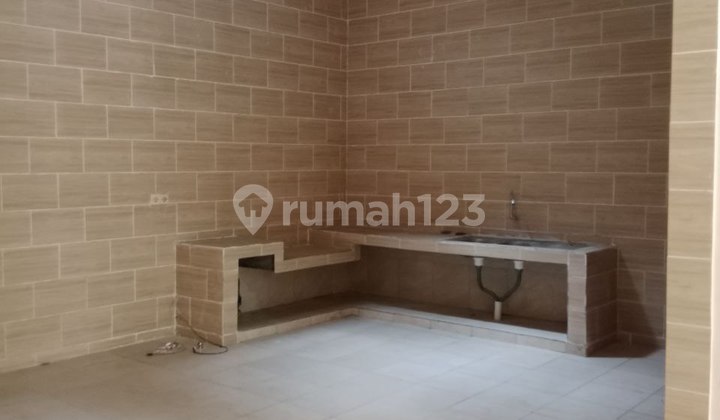 Disewakan Rumah Rungkut Barata - Jalan Kembar 2