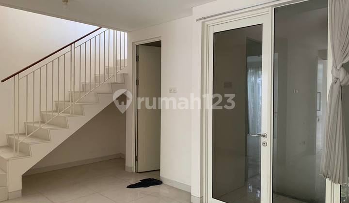 FOR RENT HOUSE IN PAKUWON CITY - ONE GATE SYSTEM FOR RENT HOUSE IN PAKUWON CITY - ONE GATE SYSTEM