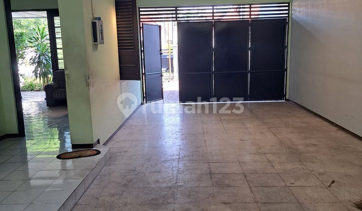 FOR RENT HOUSE ON PAJARAN STREET