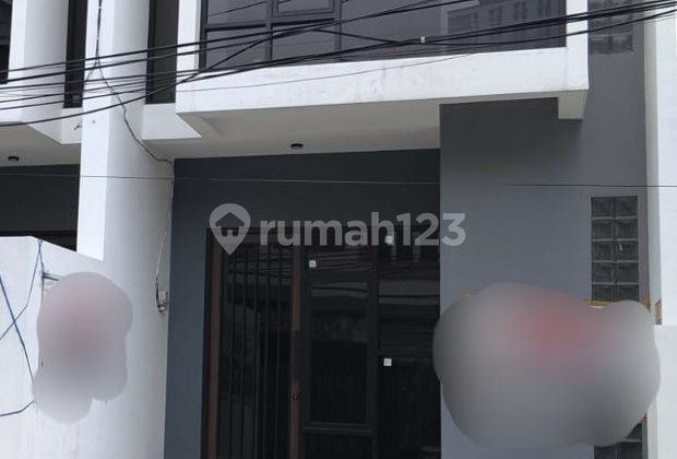 DIJUAL RUMAH SEMAMPIR TENGAH - BARU GRESS DIJUAL RUMAH SEMAMPIR TENGAH - BARU GRESS