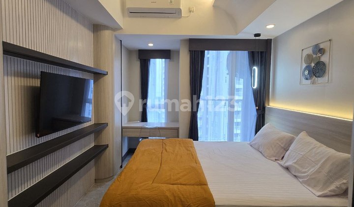 For Rent Bella Pakuwon City Mall Apartment 20th Floor - Fully Furnished - Brand New