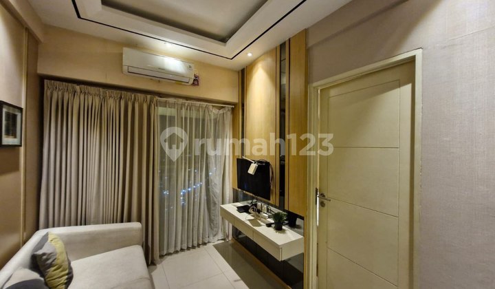 For Rent Apartment Tanglin Pakuwon Mall 30th Floor - Furnished 2