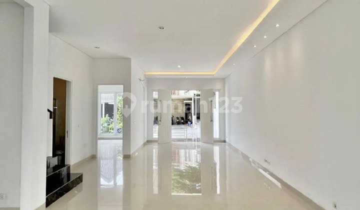 DIJUAL RUMAH ROYAL RESIDENCE CLUSTER ST JAMES 2