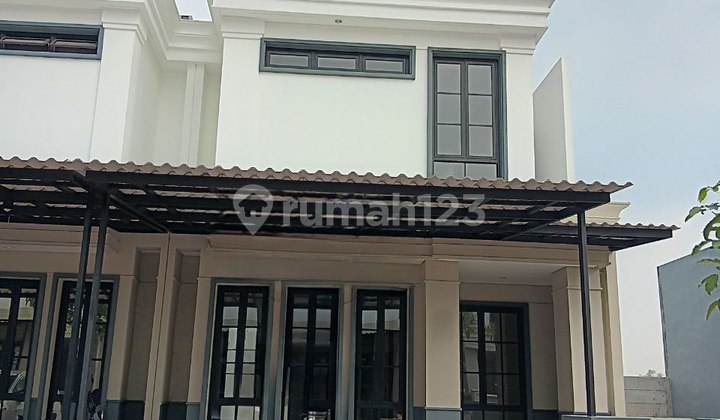FOR RENT DIAN ISTANA THE WHITE HOUSE HOUSE - EMPTY - NEW