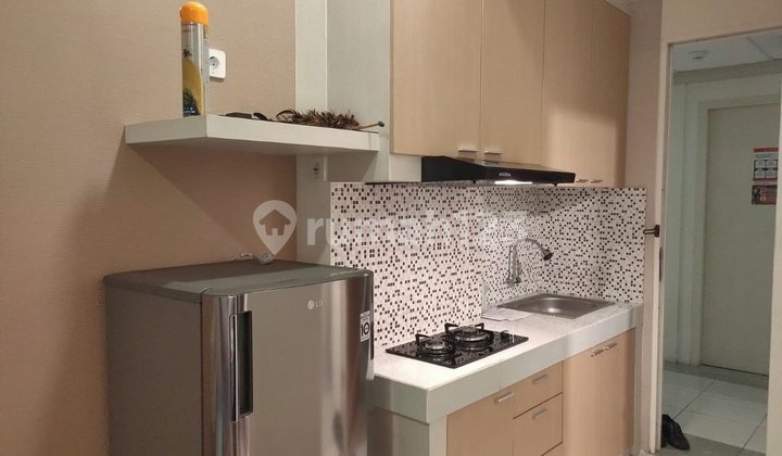 For Rent Apartment Puncak Dharmahusada Tower B 27th Floor - Furnished 2