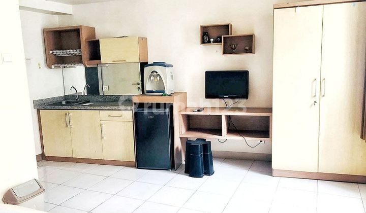 DIJUAL APARTEMEN UC BERKELEY LANTAI 9 FURNISHED 2