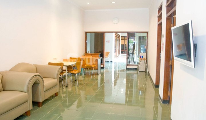 FOR RENT HOUSE ON CILIWUNG STREET