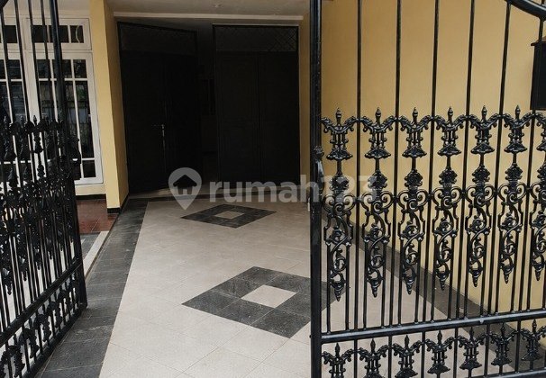 For Rent: Rungkut Mapan Tengah House For Rent: Rungkut Mapan Tengah House