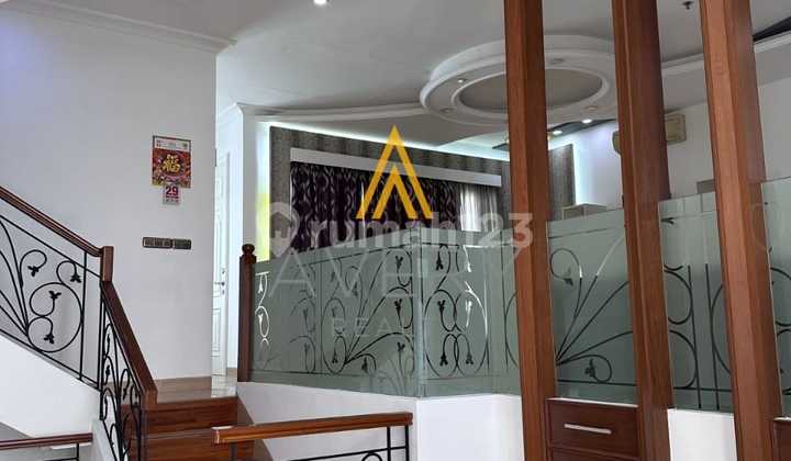 Sewa Rumah The Villas MOI Kelapa Gading Square 2