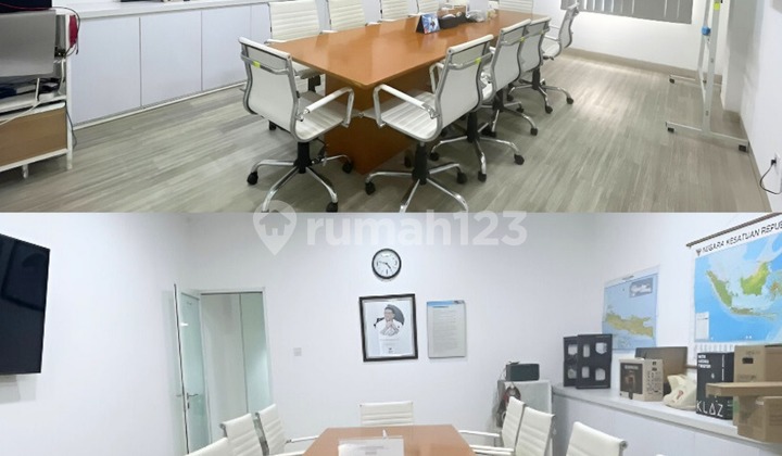 For Sale: Puri Mansion Shophouse with Elevator, Strategic Location 2