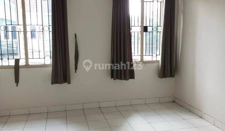 Rumah 2 Lantai SHM Bagus Timur 2