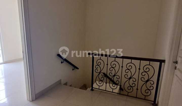 For Sale Semi-Furnished European Cluster House in Green Lake City For Sale Semi-Furnished European Cluster House in Green Lake City